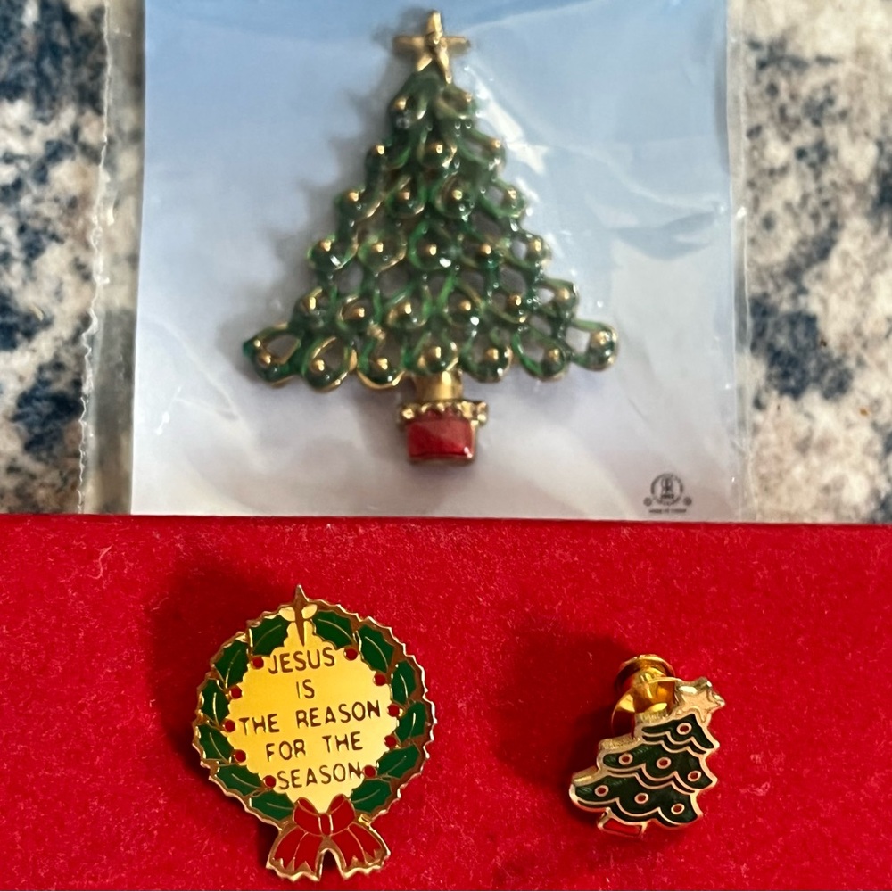 Christmas Tree Pins NEW and Wreath Pins bundle of 3 pins